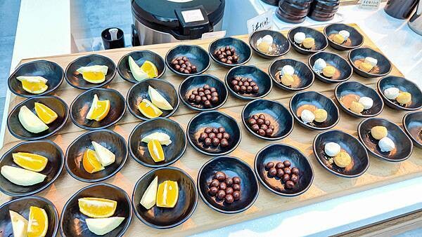 【桃園龍潭美食】光鮮鍋物|室內有如大自然情境,置身於森林般感受的火鍋店!自種新鮮蔬菜無限量吃到飽