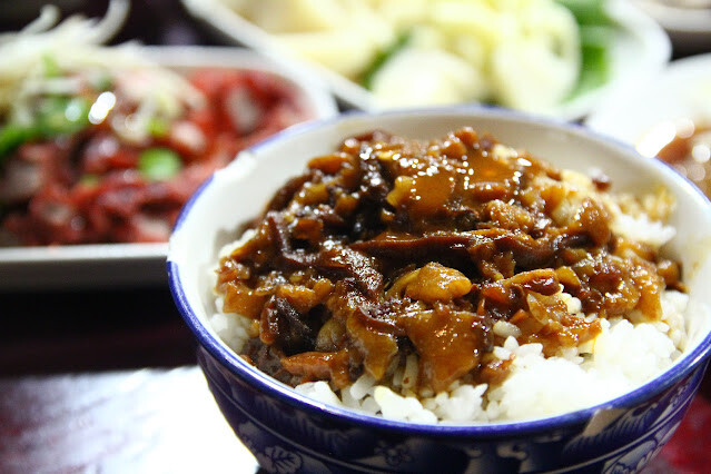 【台北市中山區。小吃】胡家台灣小吃中山旗艦店 林森北路酒店吃消夜 營業到凌晨5點