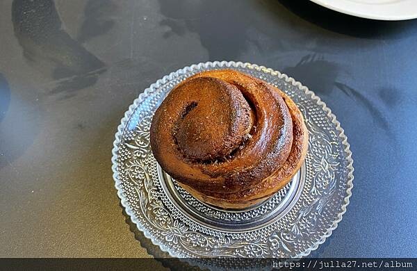 20230212_042106365_iOS-1