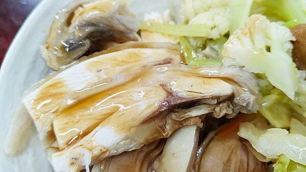 【板橋美食】長江號好吃雞肉飯｜比萬華施福建還要更好吃的好吃雞肉飯