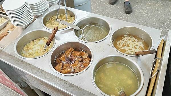 【板橋美食】長江號好吃雞肉飯｜比萬華施福建還要更好吃的好吃雞肉飯