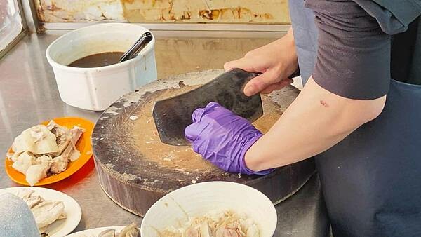 【板橋美食】長江號好吃雞肉飯｜比萬華施福建還要更好吃的好吃雞肉飯