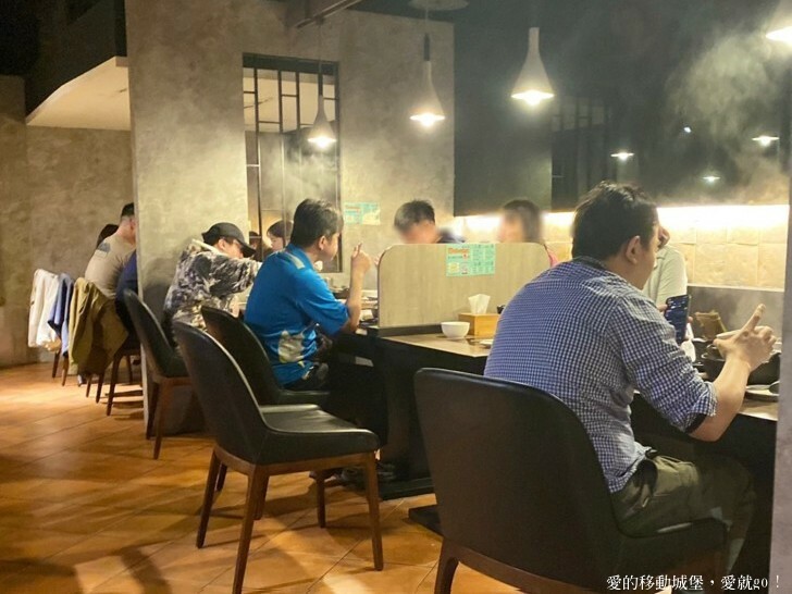 【新北。美食。消夜】築間幸福鍋-新北板誠店 府中站 蔬食自助吧 每天新鮮供應 一碗熱湯 用心款待 傳遞築間暖暖的幸福味 !
