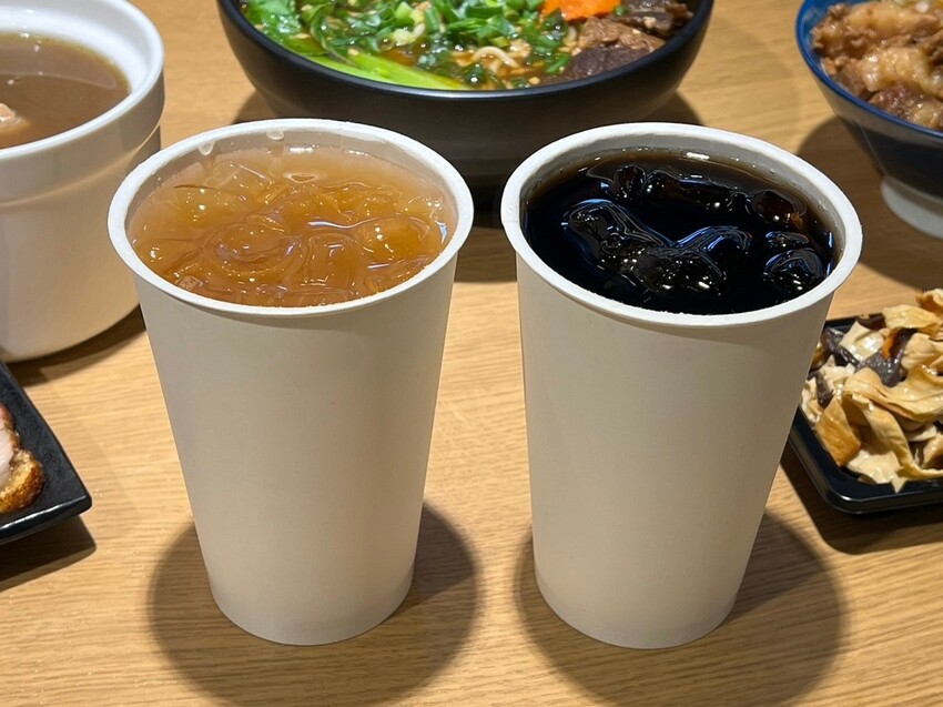 （蘆洲美食）意味廚房～必吃酒釀紅燒牛肉麵、冬季剝皮辣椒雞湯、