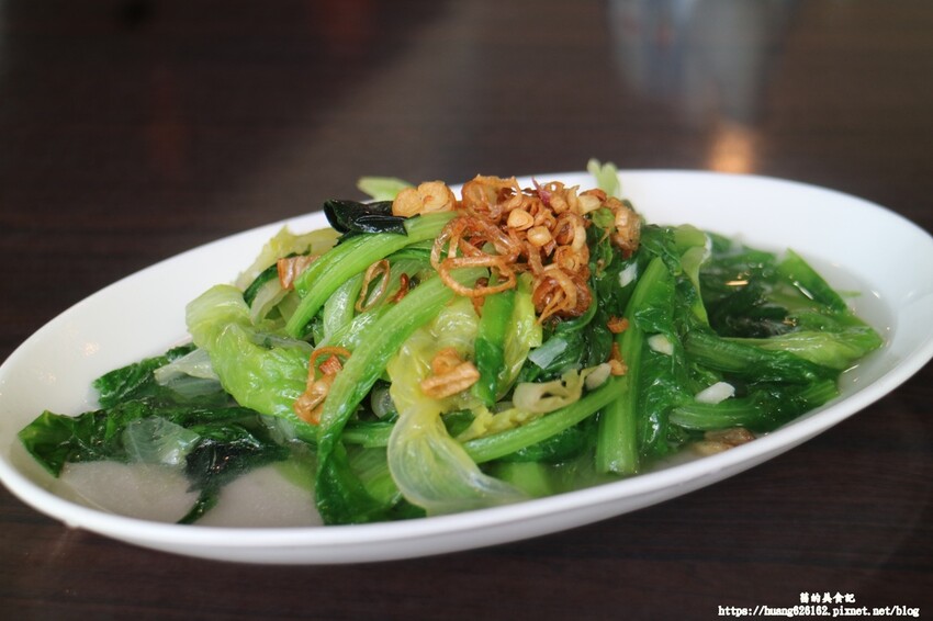 【新北八里區 】八里餐廳推薦『八里開心果園美食景觀餐廳』到底$588元風味餐吃什麼?