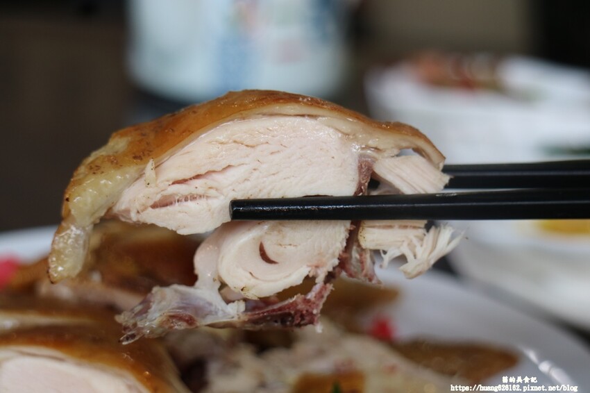 【新北八里區 】八里餐廳推薦『八里開心果園美食景觀餐廳』到底$588元風味餐吃什麼?