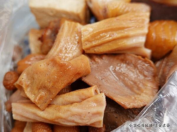 鴨腸-鴨腳妹煙燻冰滷味.jpg 鴨腸-鴨腳妹煙燻冰滷味.jpg