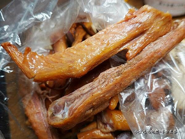 鴨翅-鴨腳妹煙燻冰滷味 (1).jpg 鴨翅-鴨腳妹煙燻冰滷味 (1).jpg