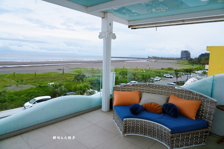 渲咖啡 Shine Cafe ❙ 外澳沙灘藍白希臘風,無敵龜 渲咖啡 Shine Cafe ❙ 外澳沙灘藍白希臘風,無敵龜