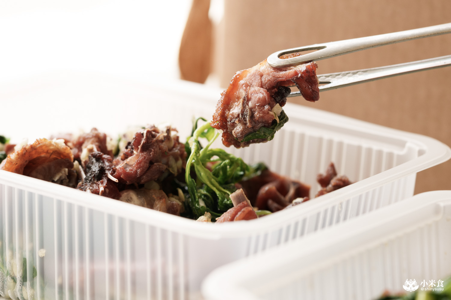 嘉義縣民雄鄉鴨沐農-烤鴨專賣店|民雄一鴨三吃,酸菜鴨架湯是必點!2025嘉義烤鴨推薦