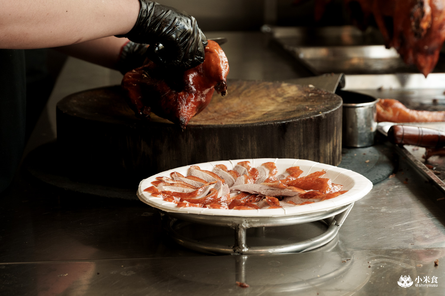 嘉義縣民雄鄉鴨沐農-烤鴨專賣店|民雄一鴨三吃,酸菜鴨架湯是必點!2025嘉義烤鴨推薦