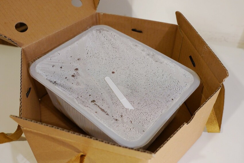 藏在民宅區厲害烤鴨!招牌琥珀烤鴨三吃才680元,精選75天土番鴨採傳統掛爐燒烤,皮脆肉嫩好好吃~