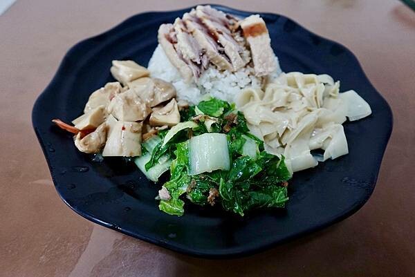 台北市內湖區台北內湖美食推薦/三十年老店內湖美食『鴨香飽』/捷運西湖站西湖市場附近美食/內湖科學園區美食/隱藏在內湖