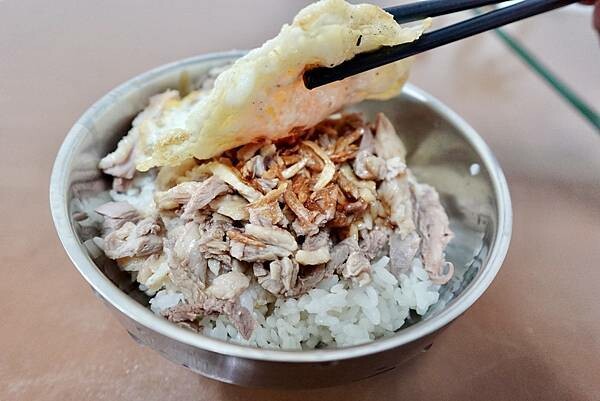 台北市內湖區台北內湖美食推薦/三十年老店內湖美食『鴨香飽』/捷運西湖站西湖市場附近美食/內湖科學園區美食/隱藏在內湖