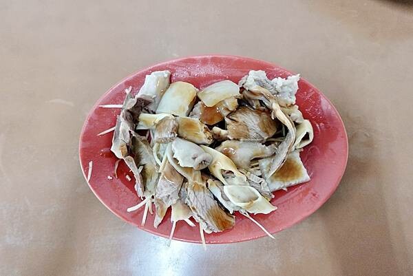 台北市內湖區台北內湖美食推薦/三十年老店內湖美食『鴨香飽』/捷運西湖站西湖市場附近美食/內湖科學園區美食/隱藏在內湖