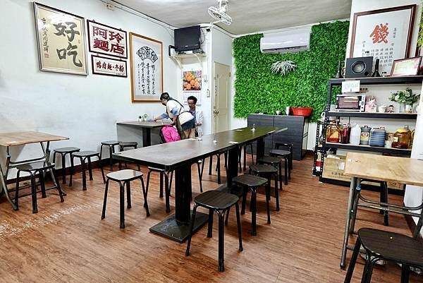 台北市內湖區台北內湖美食推薦/三十年老店內湖美食『鴨香飽』/捷運西湖站西湖市場附近美食/內湖科學園區美食/隱藏在內湖