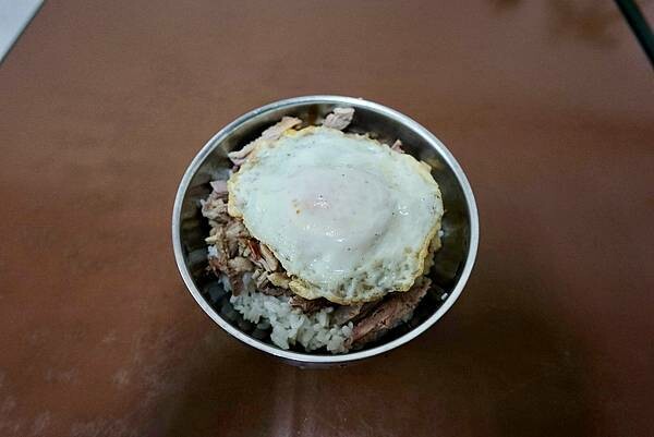 台北市內湖區台北內湖美食推薦/三十年老店內湖美食『鴨香飽』/捷運西湖站西湖市場附近美食/內湖科學園區美食/隱藏在內湖