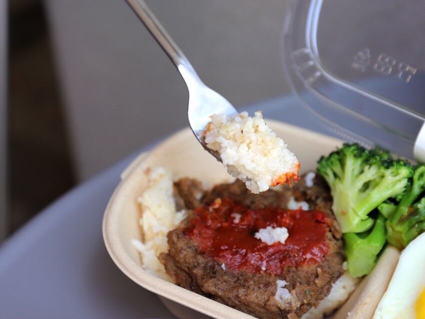 路易莎咖啡也有簡餐了!只有這門市才吃得到?!