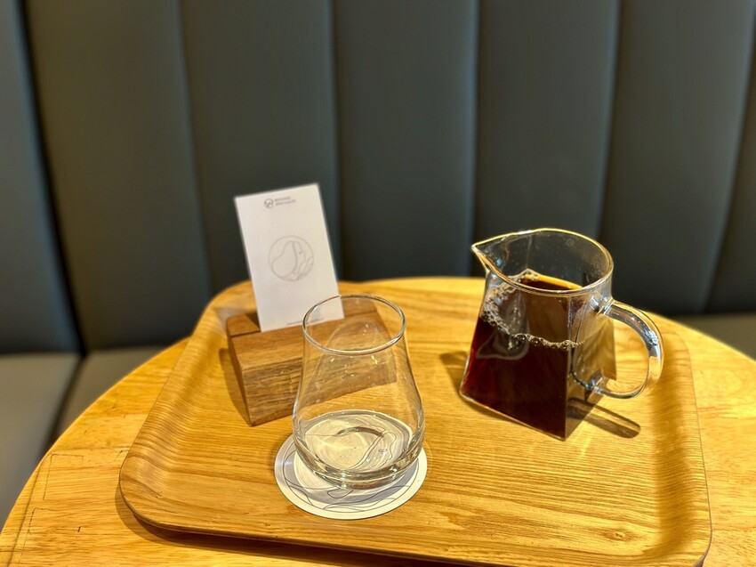 全台南第一家路易莎咖啡-超越精品概念店