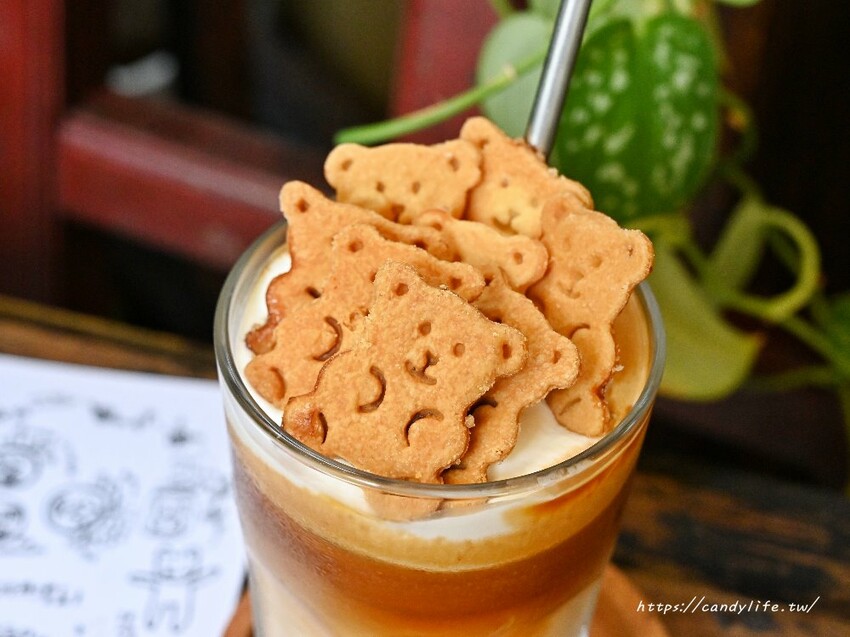 熊派｜隱身在台中老宅中的創意鹹、甜派，還有超可愛熊熊拿鐵必點！