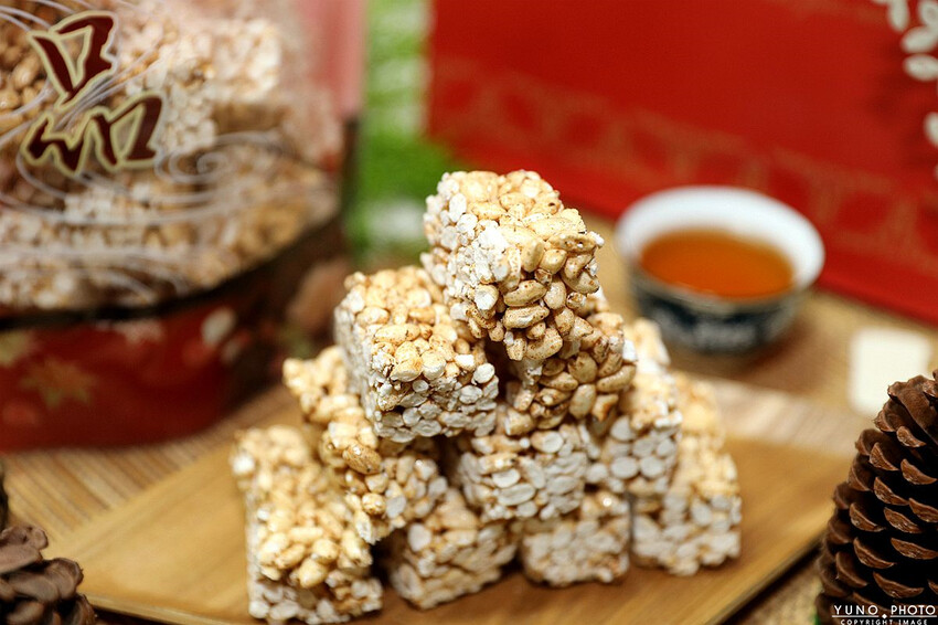 彰化縣員林市網友激推超人氣蛋黃酥！採自家醃製的紅土鹹鴨蛋 紅豆泥綿密 香濃而不甜膩｜米香伯蛋黃酥-101米香(彰化員林