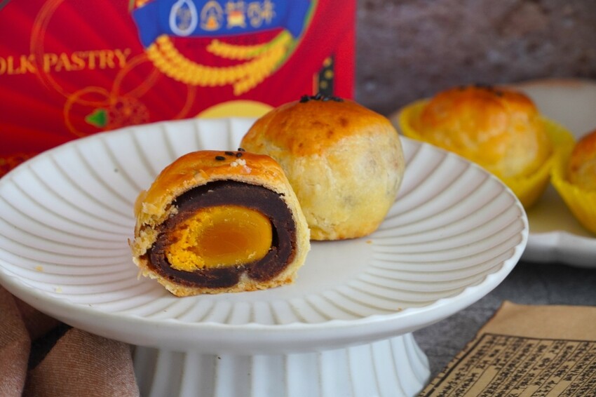員林這間蛋黃酥季節不分，天天熱賣—米香伯開箱實錄 中秋不用等
