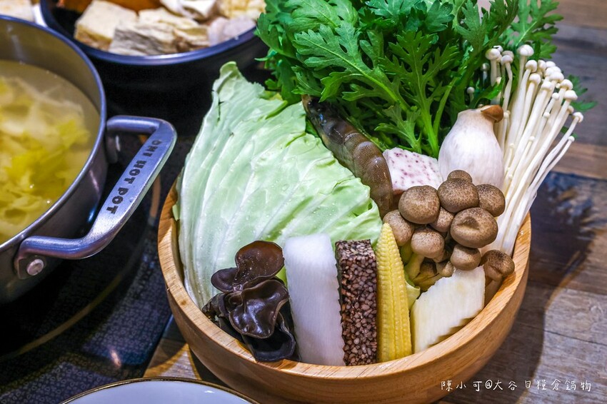 宜蘭縣冬山鄉【宜蘭火鍋】大谷目糧倉鍋物-東北酸白菜，宜蘭好吃火鍋推薦