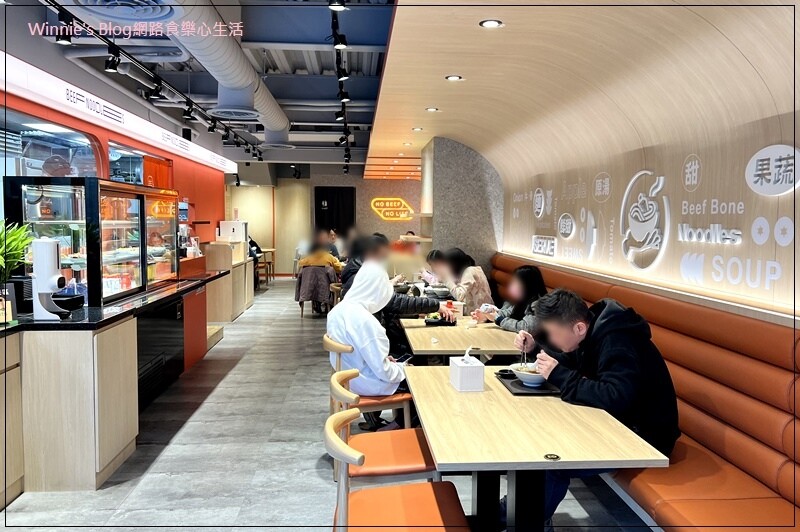 奉上牛骨麵(林口好吃牛肉麵牛骨麵+昕境廣場三井附近好吃的+林口美食) 04.jpg 奉上牛骨麵(林口好吃牛肉麵牛骨麵+昕境廣場三井附近好吃的+林口美食) 04.jpg