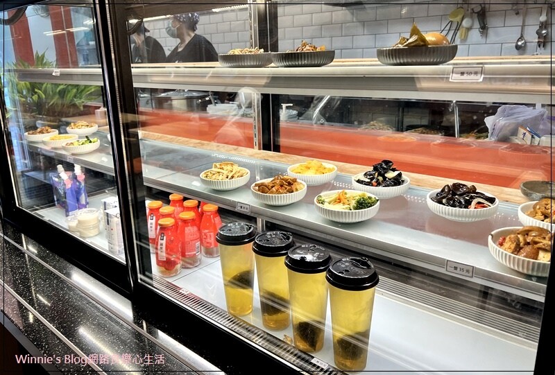 奉上牛骨麵(林口好吃牛肉麵牛骨麵+昕境廣場三井附近好吃的+林口美食) 06.jpg 奉上牛骨麵(林口好吃牛肉麵牛骨麵+昕境廣場三井附近好吃的+林口美食) 06.jpg