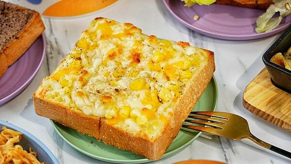 LINE_ALBUM_舞晨食 二傻夫婦_230228_11.jpg