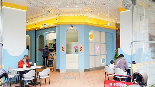 LINE_ALBUM_舞晨食 二傻夫婦_230228_20.jpg