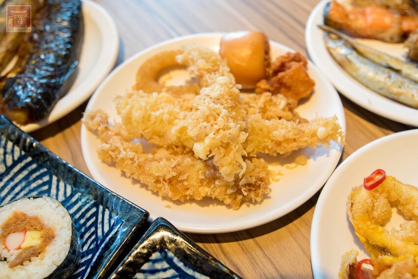 【臺南美食】東加和漢創作料理再升級“雙料無限暢食”，日本料理加上鴛鴦鍋任你夾，日料強打生魚片、大魷魚、炸蝦天婦羅等，火鍋強打湯底、活蝦、藍蟹吃到飽~東加和漢創作料理   - 南人幫