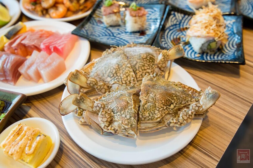 【臺南美食】東加和漢創作料理再升級“雙料無限暢食”，日本料理加上鴛鴦鍋任你夾，日料強打生魚片、大魷魚、炸蝦天婦羅等，火鍋強打湯底、活蝦、藍蟹吃到飽~東加和漢創作料理   - 南人幫