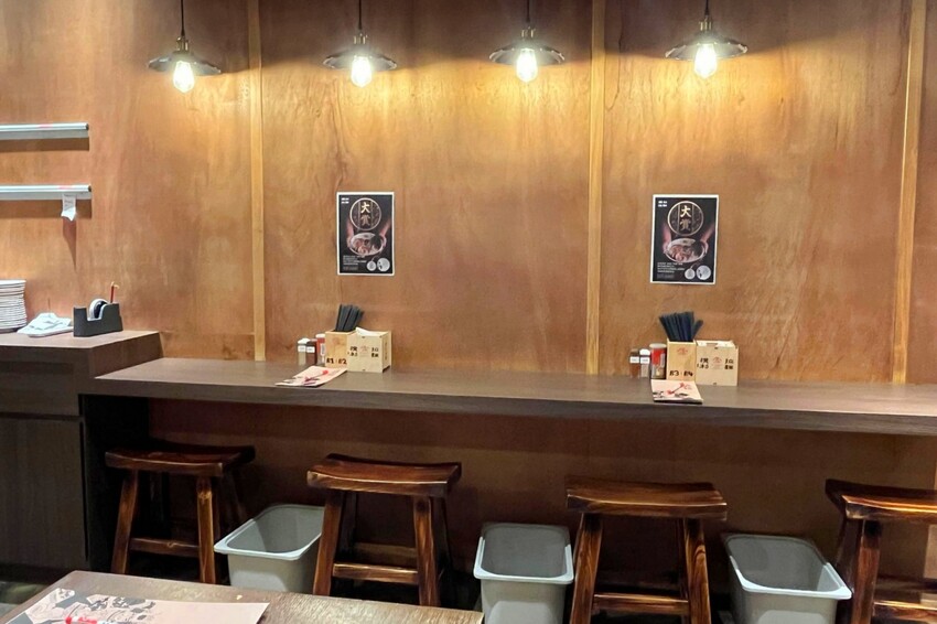 南投知名拉麵進軍台中，必吃埔里茭白筍拉麵，還有超狂爆量香菜拉麵等你來挑戰！