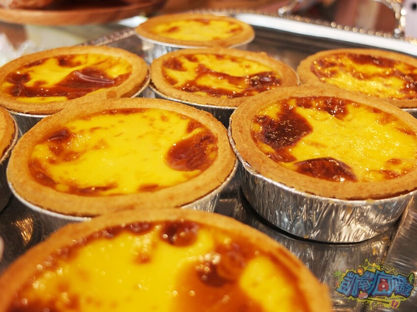 屏東美食推薦【御加香烘焙】隱身屏東巷弄內低調麵包店 擁30多年經驗師傅精心研發 中西式糕點/麵包/點心/飲品應有盡有 人氣招牌現烤脆皮菠蘿泡芙很出名！ - 跟著凱南瘋旅遊