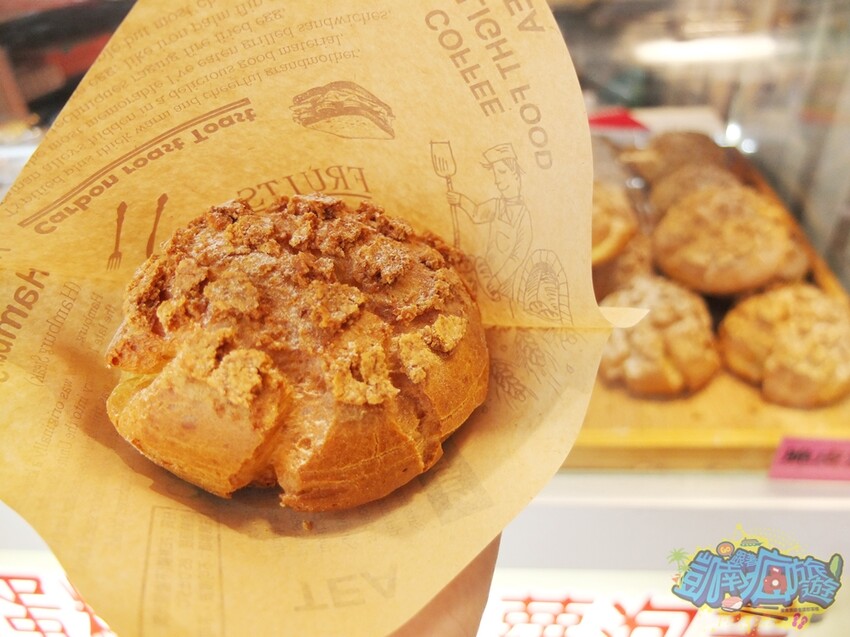 屏東美食推薦【御加香烘焙】隱身屏東巷弄內低調麵包店 擁30多年經驗師傅精心研發 中西式糕點/麵包/點心/飲品應有盡有 人氣招牌現烤脆皮菠蘿泡芙很出名！ - 跟著凱南瘋旅遊