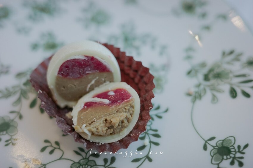 Cona’s 妮娜巧克力 世界巧克力大賽得獎品牌 奢華輕珠寶禮盒母親節系列