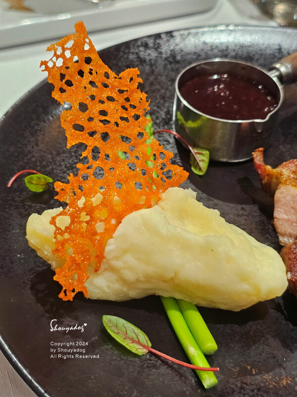 【桃園住宿】青埔商旅一泊二食 母女輕旅行首選  Angle 