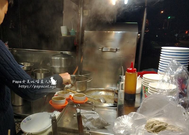 台中｜素食 不倒翁素食總店-水餃沾哇沙米(綠色芥末) 怎會這麼搭， 再訪