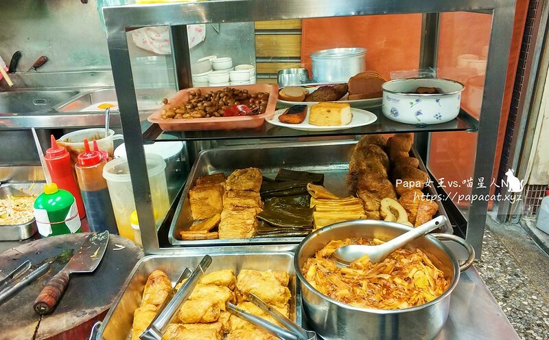 台中｜素食 不倒翁素食總店-水餃沾哇沙米(綠色芥末) 怎會這麼搭， 再訪