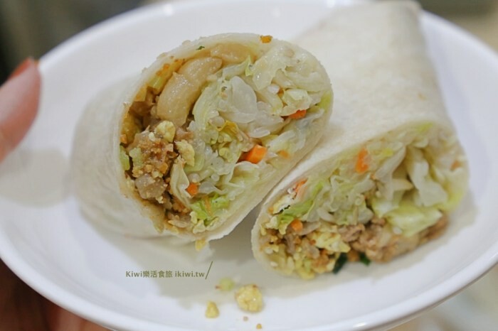 員林美食小時候蒸餃/水餃｜皮薄蒸餃顆顆都不大建議一次可以點兩籠，隱藏在員林打石巷弄美食