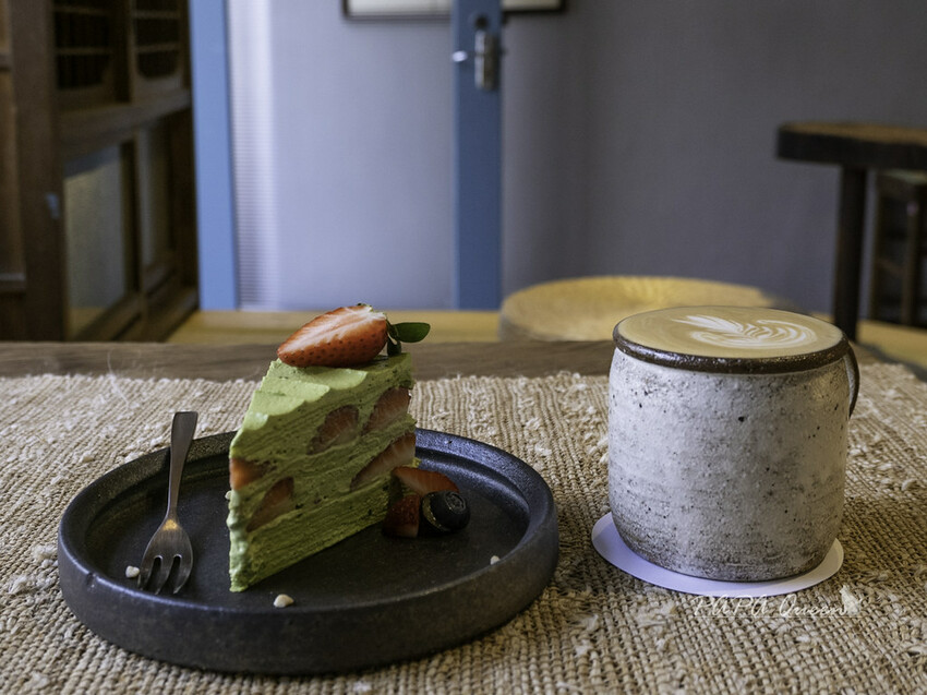 台中西區 | LENKA III 蘭卡三店 老屋 X榻榻米的甜點店!!