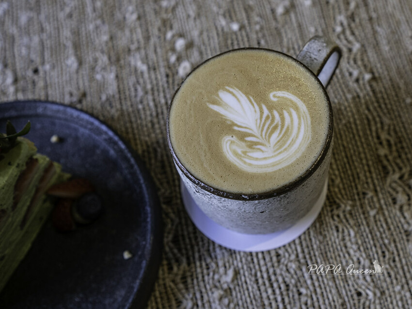 台中西區 | LENKA III 蘭卡三店 老屋 X榻榻米的甜點店!!