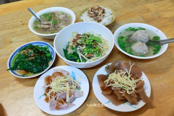 員林明佑早午餐便當員林店|彰化員林美食推薦番薯粥、清粥小菜近員林電影城周邊美食