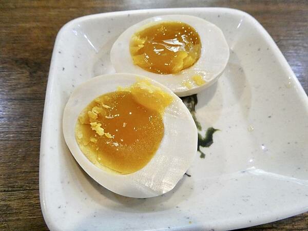 台北市萬華區廣東粥&鍋燒麵推薦/台北市萬華區老字號美食/德興廣東粥萬華店/靠近捷運龍山寺站與台北市萬華火