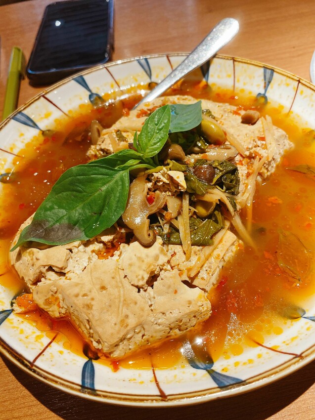 台中西屯區美食推薦~輕井澤旗下平價蔬食/素食餐廳【空也素麵食】