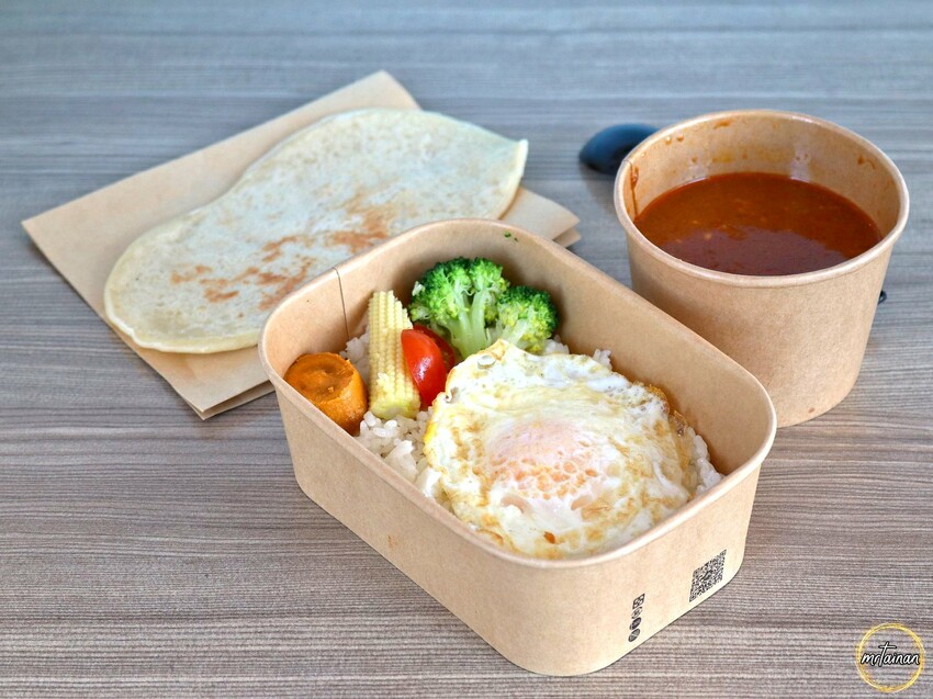 台南咖哩飯／獨家調配香料咖哩／使用10多種印度香料／每日限量只賣3樣／開店1小時完售／晚來保證吃不到