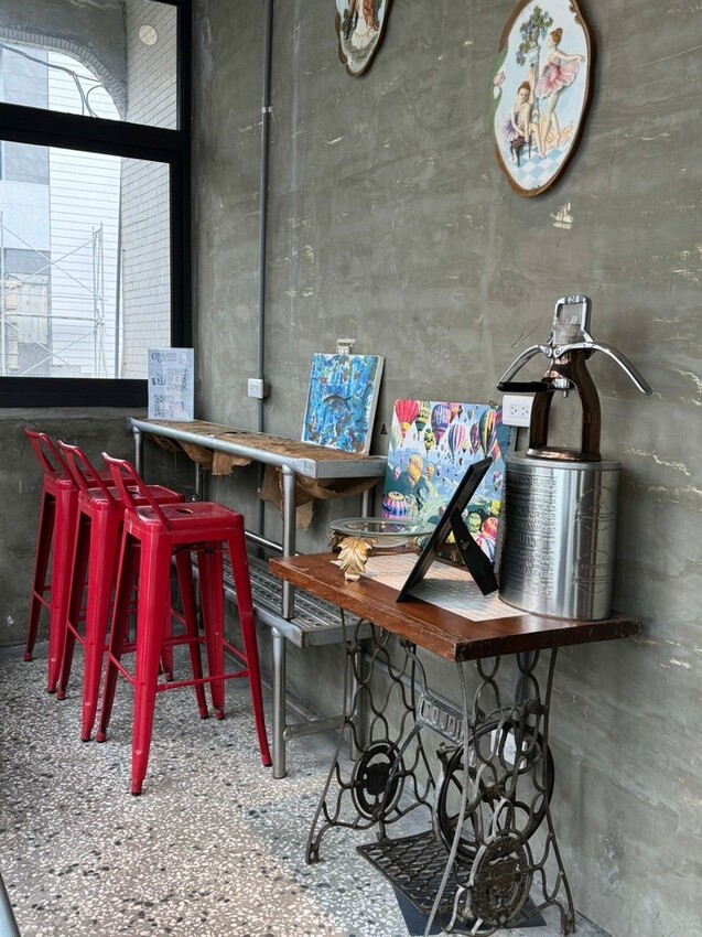 台南早午餐必訪!葵瑪咖啡,精緻早午餐推薦│老宅懷舊好有氣氛│