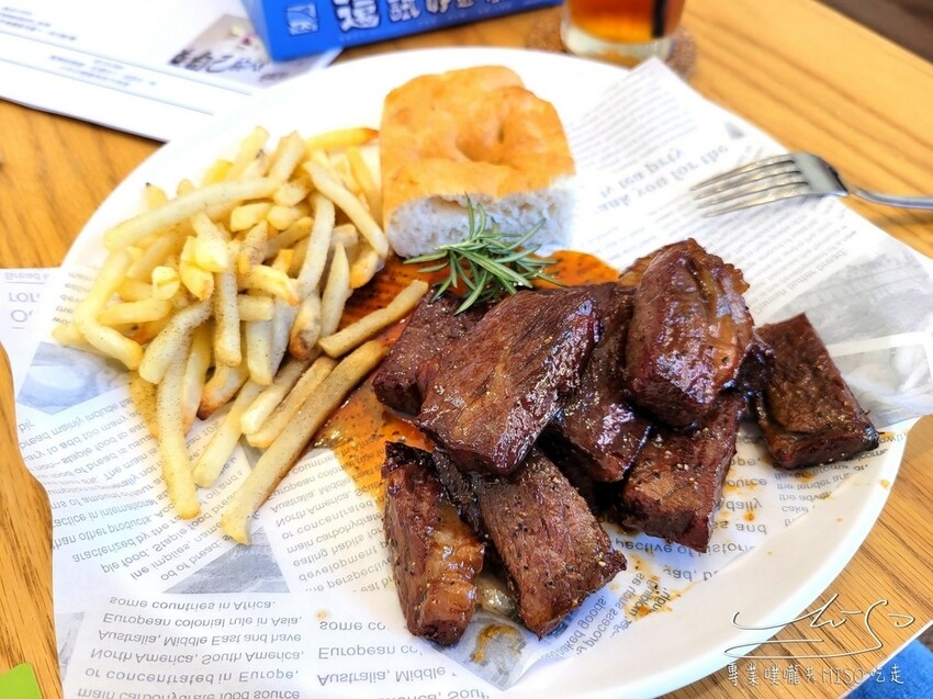 【桃園桌遊】奎爾斯複合式餐飲x彩虹桌遊 ➤ 吃美食玩桌遊,週末悠閒好地點!桃園休假娛樂好選擇,近大檜溪公