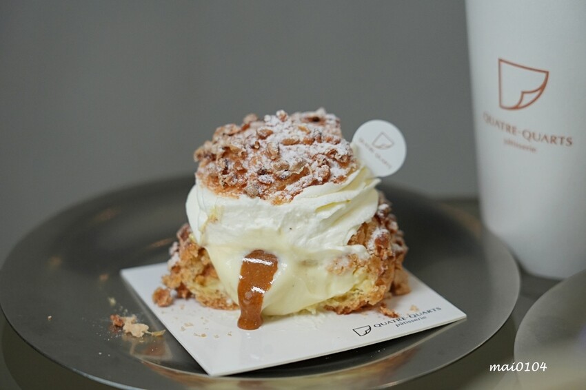 淡水老街美食推薦|幻日線法式甜點~淡水河岸旁小巧精緻的甜點,好吃不甜膩,白色韓系網美環境好好拍